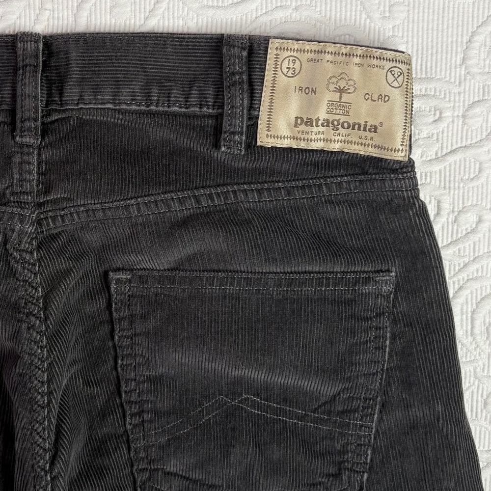 Patagonia Mens Forge Grey Organic Cotton Corduroy Straight Leg Jeans 31x30